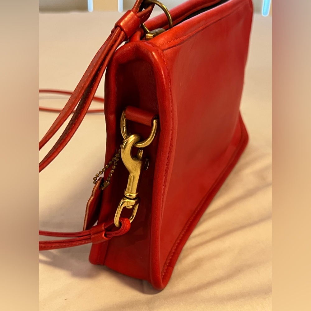 Coach Vintage 4106 Red Leather Women's Bag/Clutch, detachable straps - Picture 6 of 10